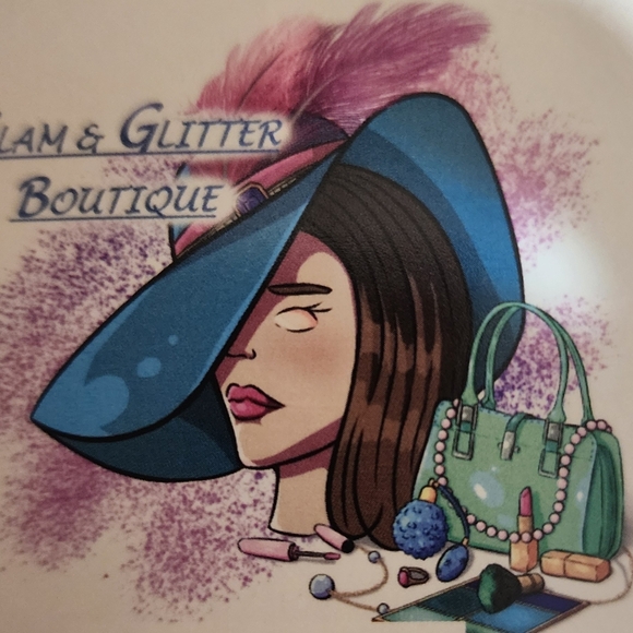 LIKE THIS PAGE TO BE NOTIFIED WHEN LIVE - Picture 1 of 1